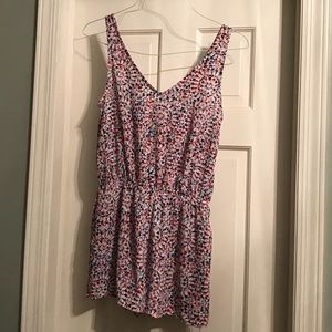 Aqua brand printed romper with pockets